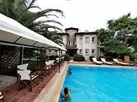 Opera Hotel 3*